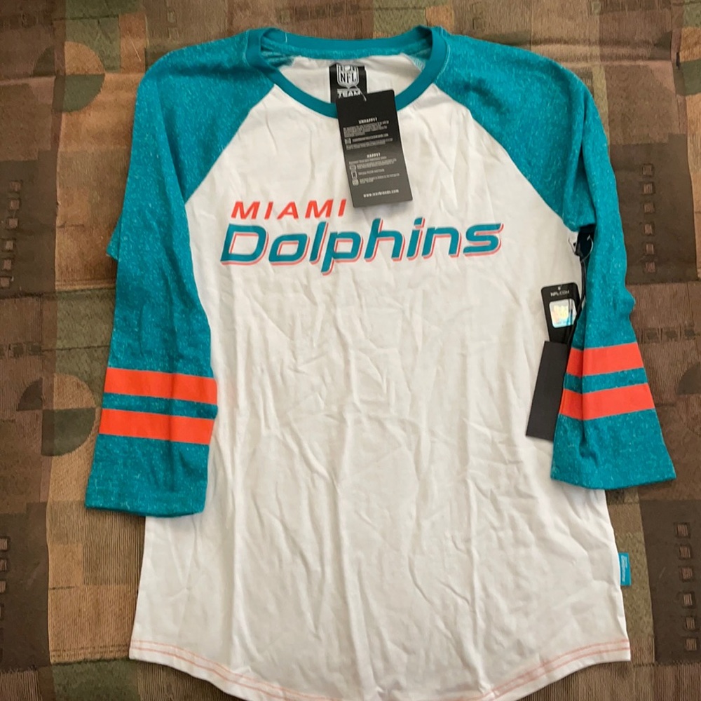 Miami Dolphins women’s baseball tee